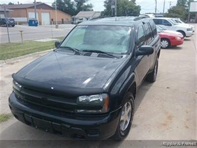 2004 Chevrolet Trailblazer LS   - Photo 1 - Davenport, IA 52802