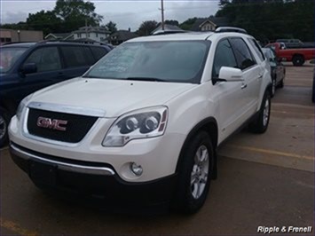 2009 GMC Acadia SLT-2   - Photo 1 - Davenport, IA 52802