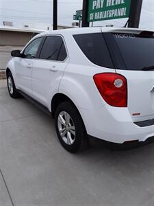 2011 Chevrolet Equinox LS   - Photo 4 - Davenport, IA 52802