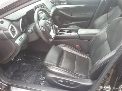 2016 Nissan Maxima 3.5 SL   - Photo 8 - Silvis, IL 61282