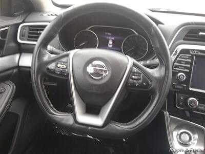 2016 Nissan Maxima 3.5 SL   - Photo 12 - Silvis, IL 61282