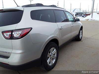 2013 Chevrolet Traverse LT   - Photo 10 - Davenport, IA 52802