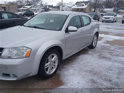 2010 Dodge Avenger SE   - Photo 3 - Davenport, IA 52802