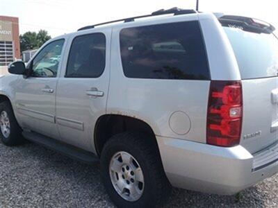 2011 Chevrolet Tahoe LS   - Photo 7 - Silvis, IL 61282