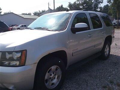 2011 Chevrolet Tahoe LS   - Photo 3 - Silvis, IL 61282