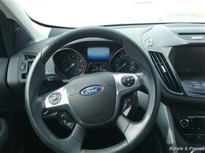 2013 Ford Escape SE   - Photo 12 - Davenport, IA 52802