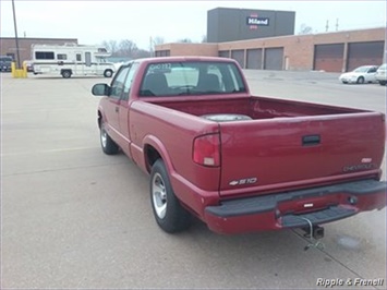 2001 Chevrolet S-10   - Photo 7 - Davenport, IA 52802