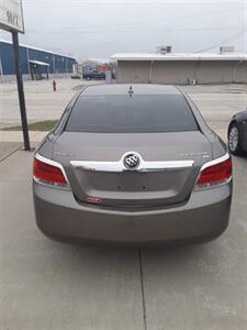 2010 Buick LaCrosse CXL   - Photo 6 - Davenport, IA 52802