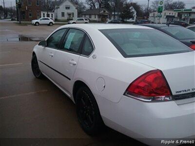 2006 Chevrolet Impala LT   - Photo 7 - Davenport, IA 52802