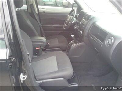 2015 Jeep Patriot Sport   - Photo 10 - Davenport, IA 52802