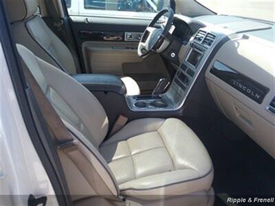 2008 Lincoln MKX   - Photo 11 - Davenport, IA 52802