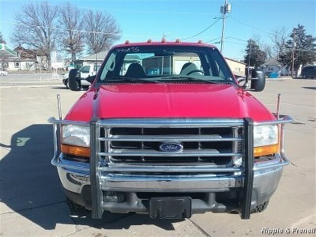 1999 Ford F-350 XLT  