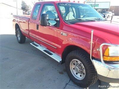 1999 Ford F-350 XLT   - Photo 4 - Davenport, IA 52802