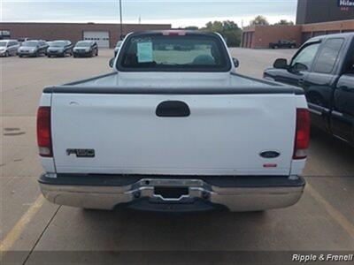 2004 Ford F-150 Heritage XL 2dr Standard Cab XL   - Photo 5 - Davenport, IA 52802