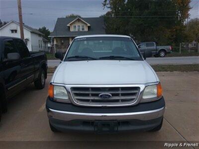 2004 Ford F-150 Heritage XL 2dr Standard Cab XL   - Photo 1 - Davenport, IA 52802