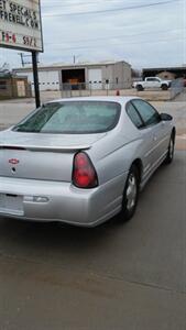 2002 Chevrolet Monte Carlo SS   - Photo 3 - Davenport, IA 52802