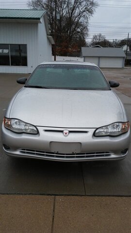 2002 Chevrolet Monte Carlo SS   - Photo 1 - Davenport, IA 52802