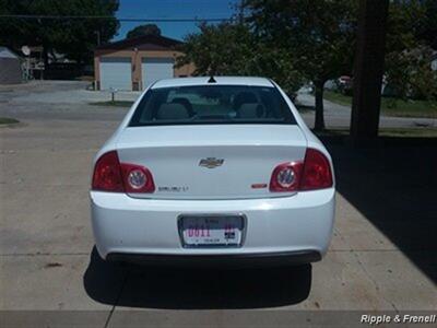 2012 Chevrolet Malibu LT   - Photo 5 - Davenport, IA 52802