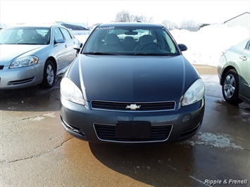 2010 Chevrolet Impala LS   - Photo 1 - Davenport, IA 52802