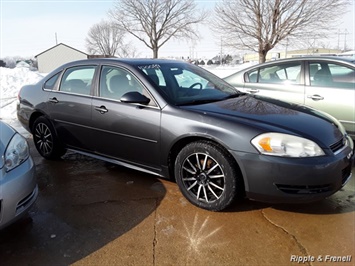 2010 Chevrolet Impala LS   - Photo 7 - Davenport, IA 52802