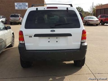 2005 Ford Escape XLT   - Photo 4 - Davenport, IA 52802