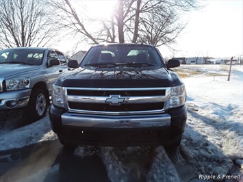 2008 Chevrolet Silverado 1500 Work Truck   - Photo 1 - Davenport, IA 52802