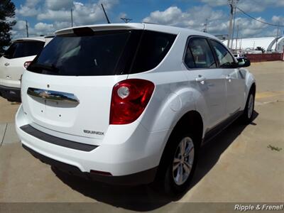 2014 Chevrolet Equinox LS   - Photo 9 - Davenport, IA 52802