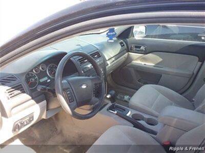 2008 Ford Fusion V6 SE   - Photo 8 - Davenport, IA 52802