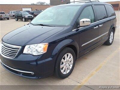 2012 Chrysler Town & Country Touring-L   - Photo 3 - Davenport, IA 52802