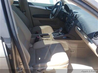 2006 Audi A3 2.0T   - Photo 10 - Davenport, IA 52802