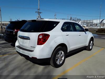 2015 Chevrolet Equinox LS   - Photo 9 - Davenport, IA 52802