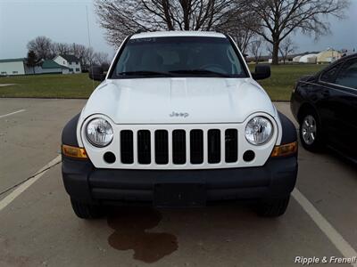 2007 Jeep Liberty Sport   - Photo 1 - Davenport, IA 52802