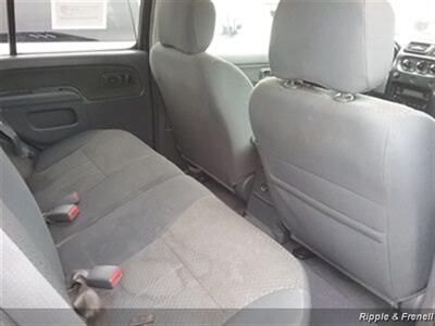 2004 Nissan Xterra SE   - Photo 12 - Davenport, IA 52802