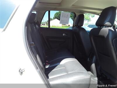 2008 Ford Edge Limited   - Photo 12 - Davenport, IA 52802