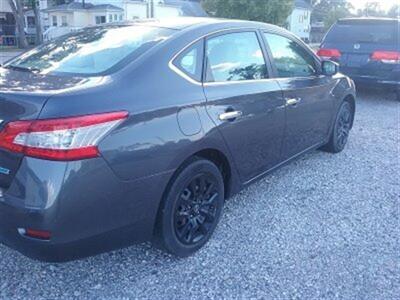 2013 Nissan Sentra S   - Photo 6 - Silvis, IL 61282