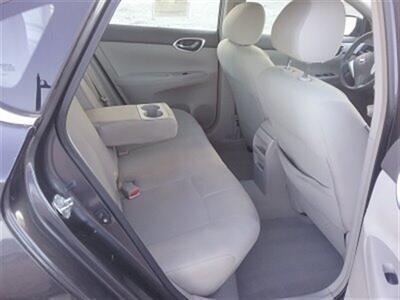 2013 Nissan Sentra S   - Photo 11 - Silvis, IL 61282