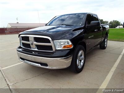 2012 RAM 1500 SLT   - Photo 3 - Davenport, IA 52802