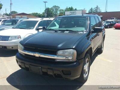 2007 Chevrolet Trailblazer LS   - Photo 1 - Davenport, IA 52802