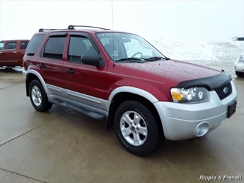 2007 Ford Escape XLT   - Photo 7 - Davenport, IA 52802