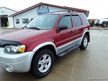 2007 Ford Escape XLT   - Photo 5 - Davenport, IA 52802