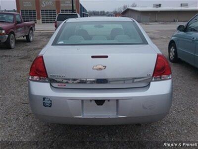 2010 Chevrolet Impala LT   - Photo 5 - Davenport, IA 52802