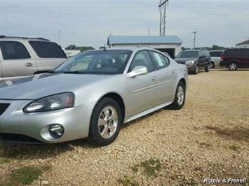 2005 Pontiac Grand Prix GT   - Photo 5 - Davenport, IA 52802