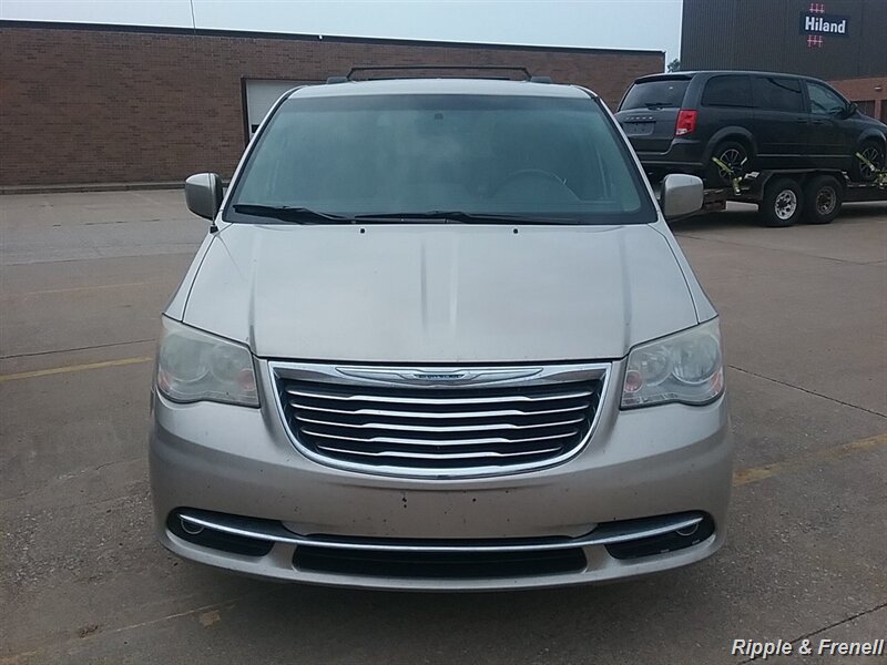 2013 Chrysler Town & Country