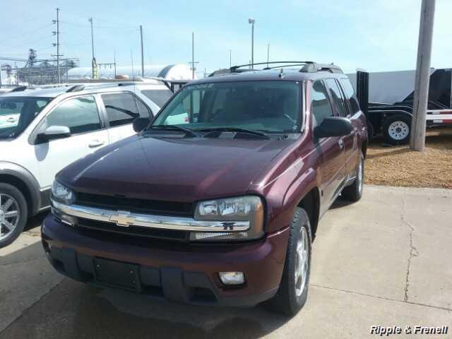 2006 Chevrolet TrailBlazer EXT LS LS 4dr SUV   - Photo 1 - Davenport, IA 52802