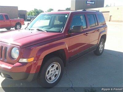 2016 Jeep Patriot Sport   - Photo 3 - De Witt, IA 52742