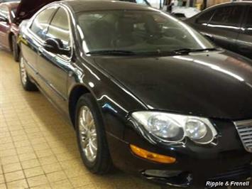 2004 Chrysler 300M   - Photo 1 - Davenport, IA 52802