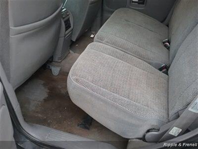 1997 Ford Explorer XL 4dr XL   - Photo 9 - Davenport, IA 52802