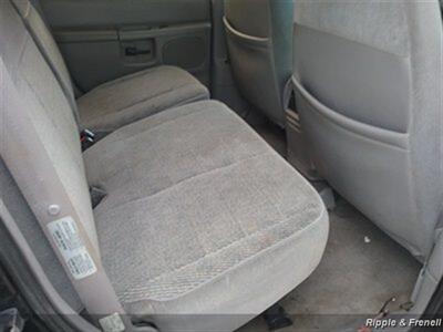 1997 Ford Explorer XL 4dr XL   - Photo 11 - Davenport, IA 52802