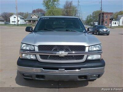 2004 Chevrolet Silverado 1500 Z71 4dr Crew Cab Z71   - Photo 1 - Davenport, IA 52802