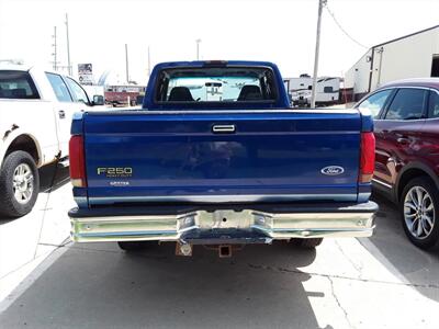 1997 Ford F-250 XLT   - Photo 9 - De Witt, IA 52742